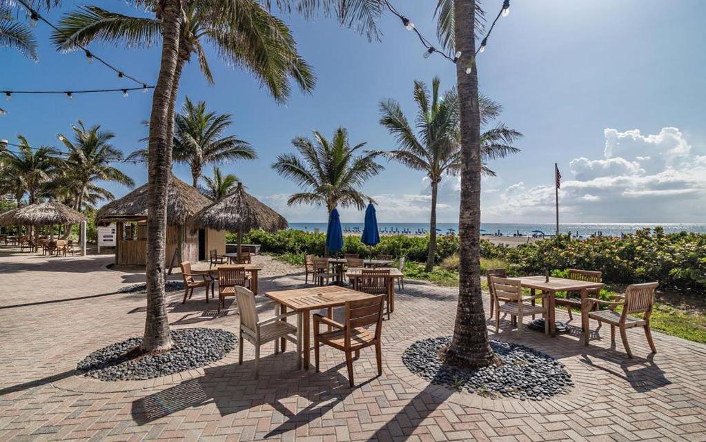 Singer Island Beach Resort And Spa, Located At The Palm Beach Resort Ривьера-Бич Экстерьер фото
